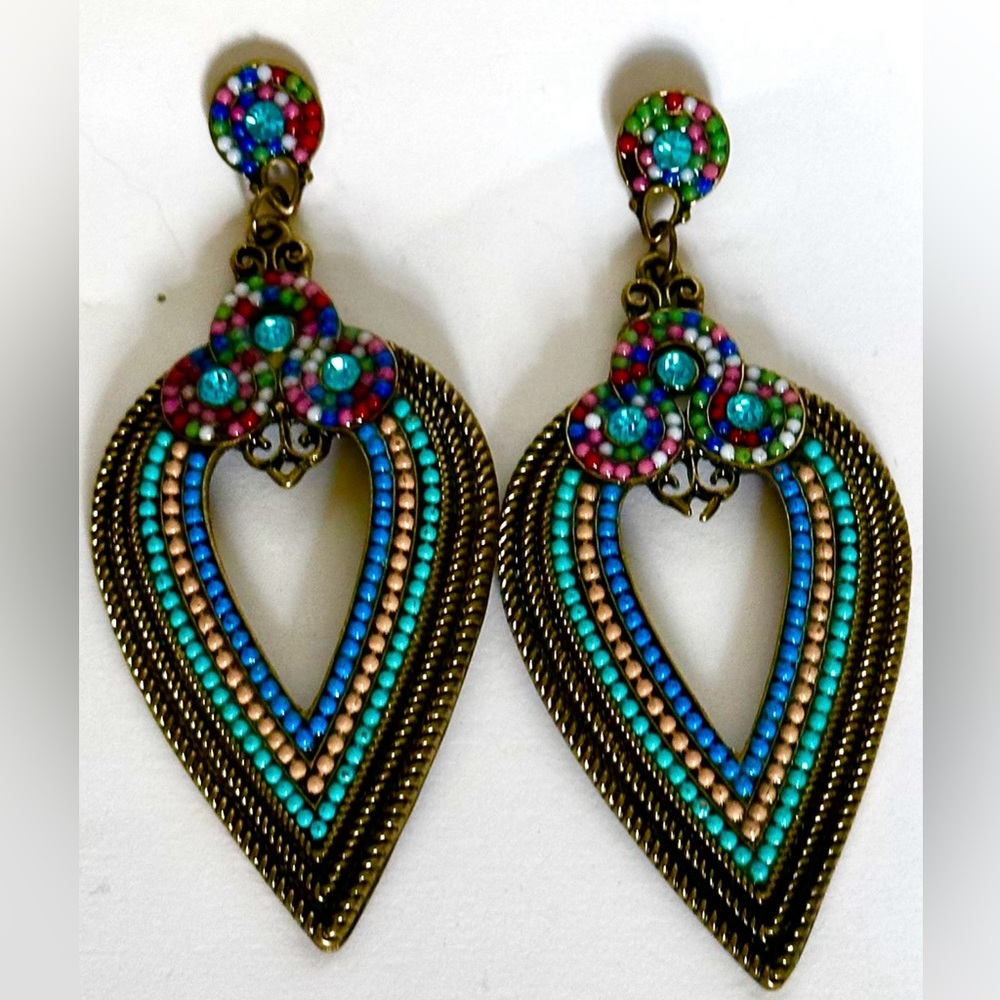 Beautiful unique blue/green statement earrings - Picture 5 of 8